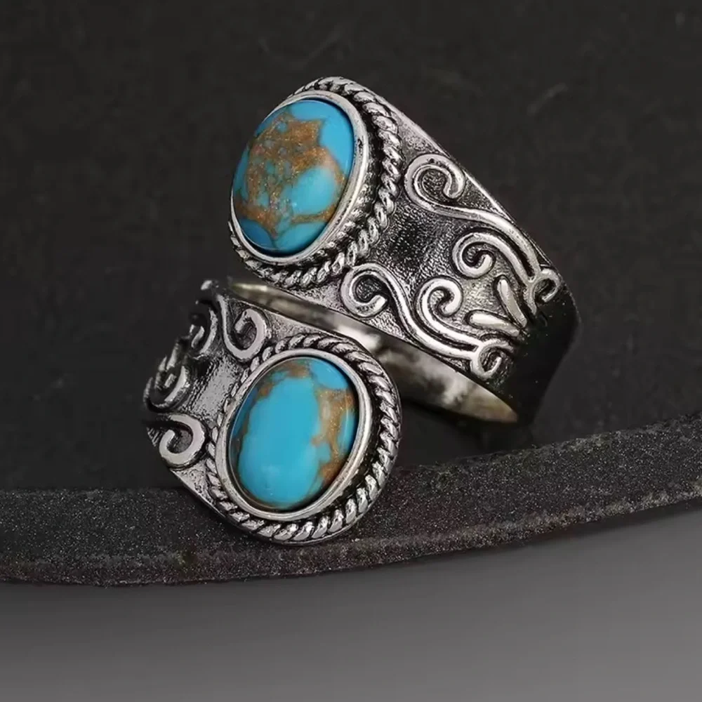 Vintage Turquoise Stone Silver Boho Style Ring